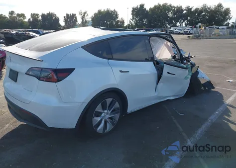 2022 Tesla Model Y Long Range Dual Motor All-Wheel Drive из США, поврежденный, VIN 7SAYGDEE3NF554851